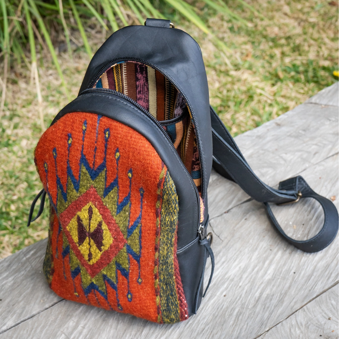 CROSSBODY SLING 2.0 - MEXICO TEXTILE - BLACK - NO. 15567