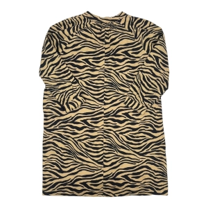 Dress Casual Short By Chicos In Zebra Print, Size:12