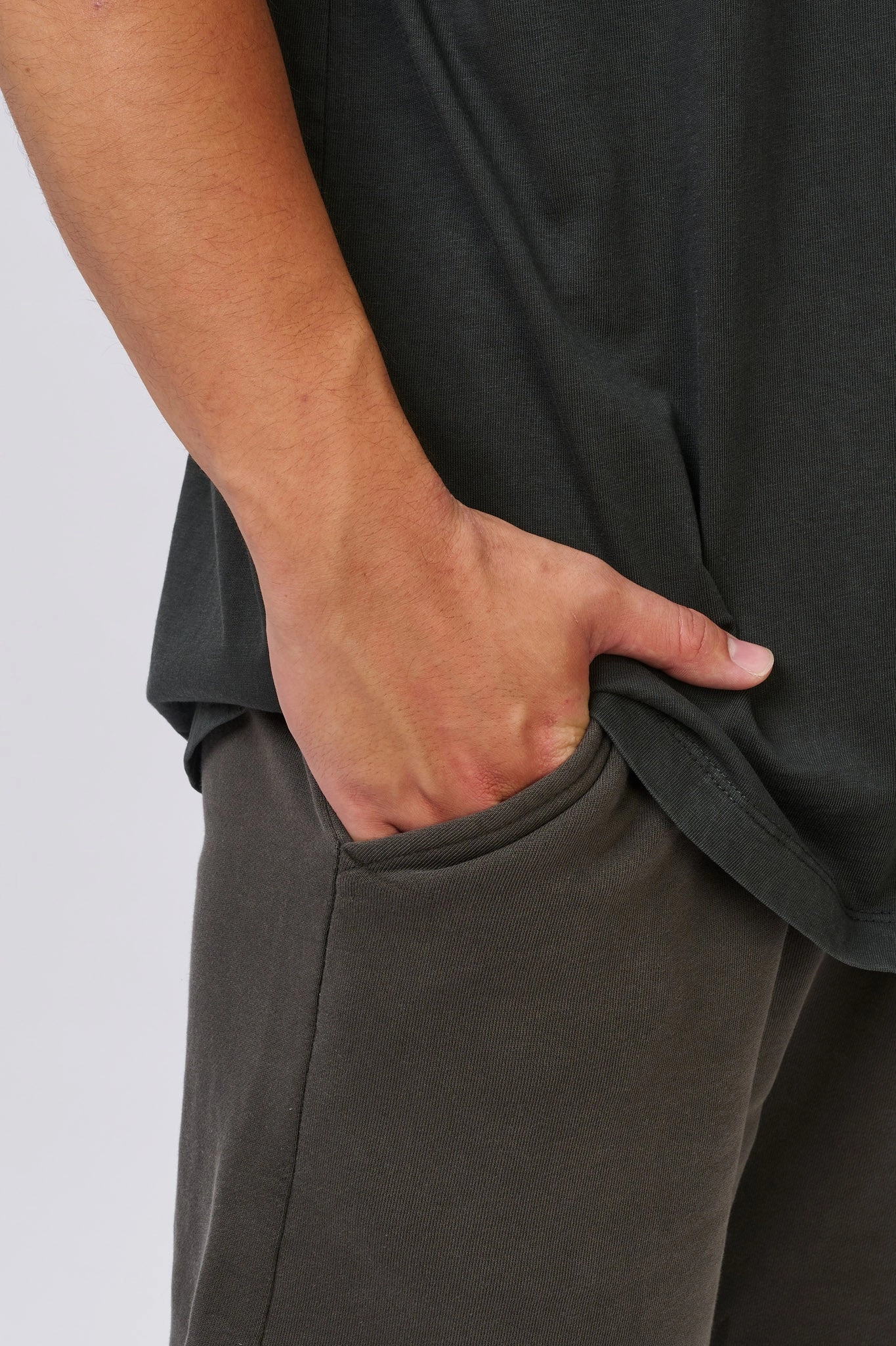 INSPORT MEN'S EASTON FLEECE ONYX SHORTS