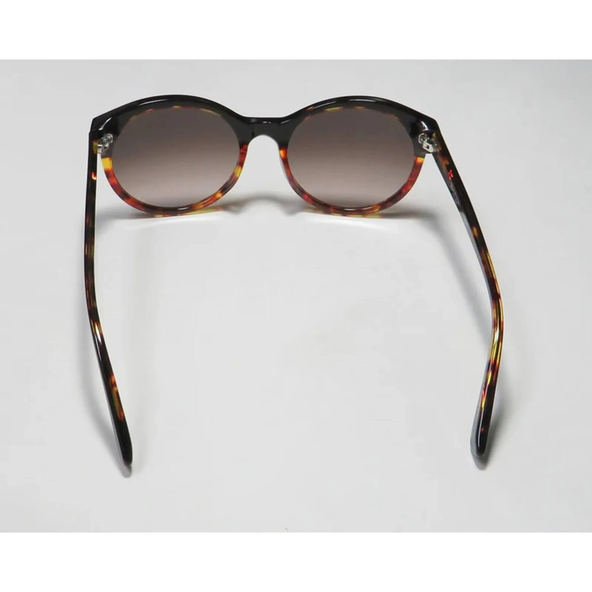 Isaac Mizrahi Women's Sunglasses - Black Cat Eye Frame | ISAAC MIZRAHI 30212 BK