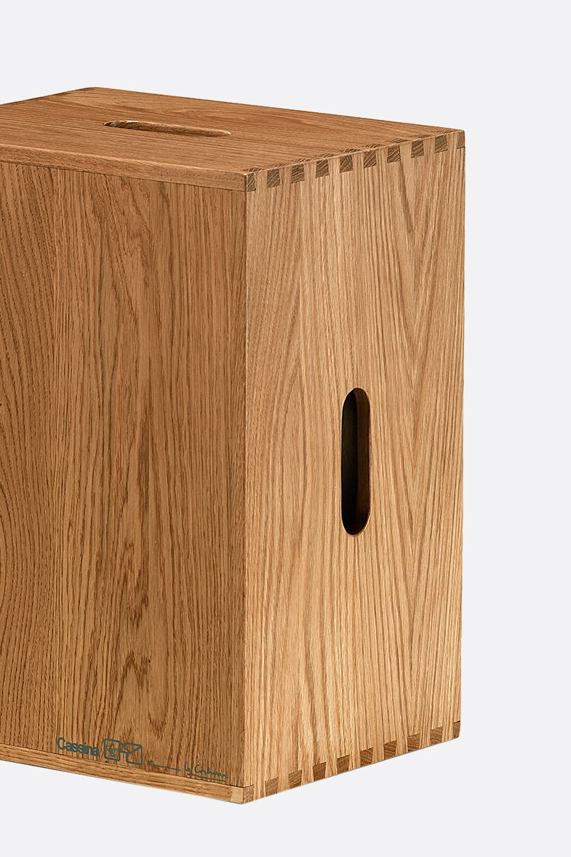 LC14 Tabouret Maison du Brésil solid wood stool