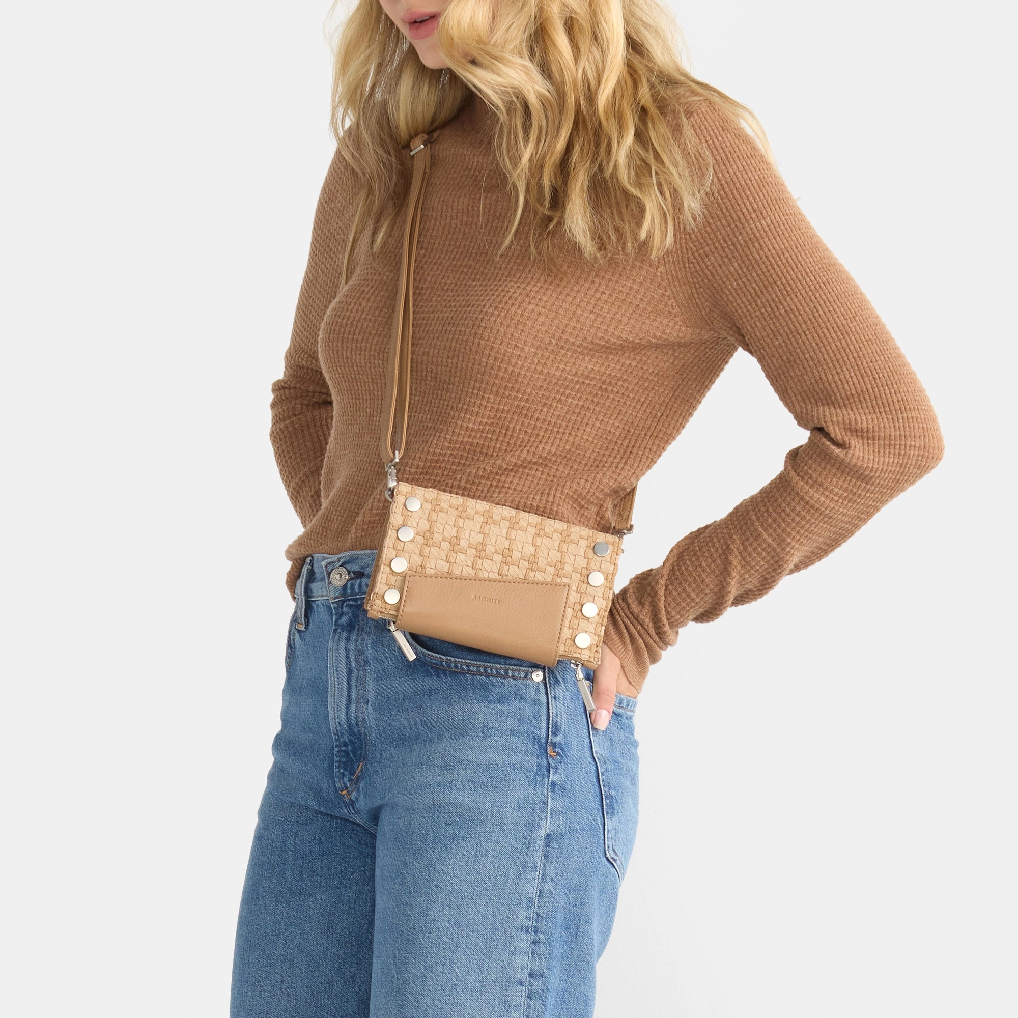 Levy | Carpenter's Weave/Brushed Silver