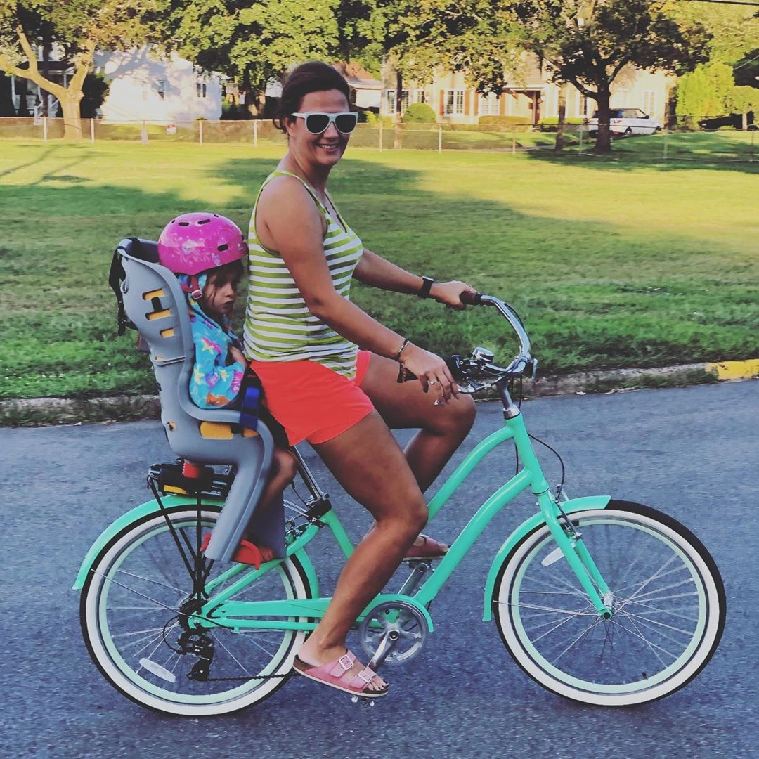 sixthreezero EVRYjourney Women's Casual Edition 7-Speed w/ Integrated Cable Lock, Light and Basket