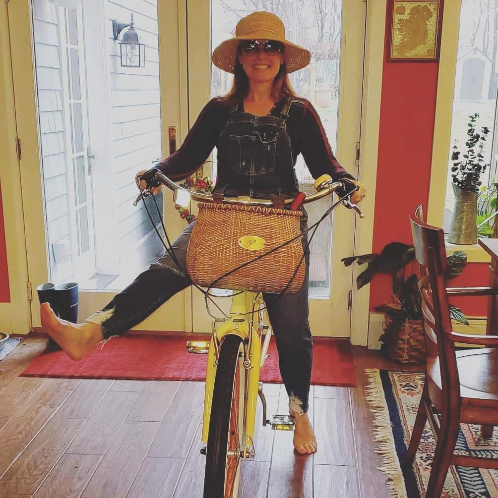 sixthreezero EVRYjourney Women's Casual Edition 7-Speed w/ Integrated Cable Lock, Light and Basket