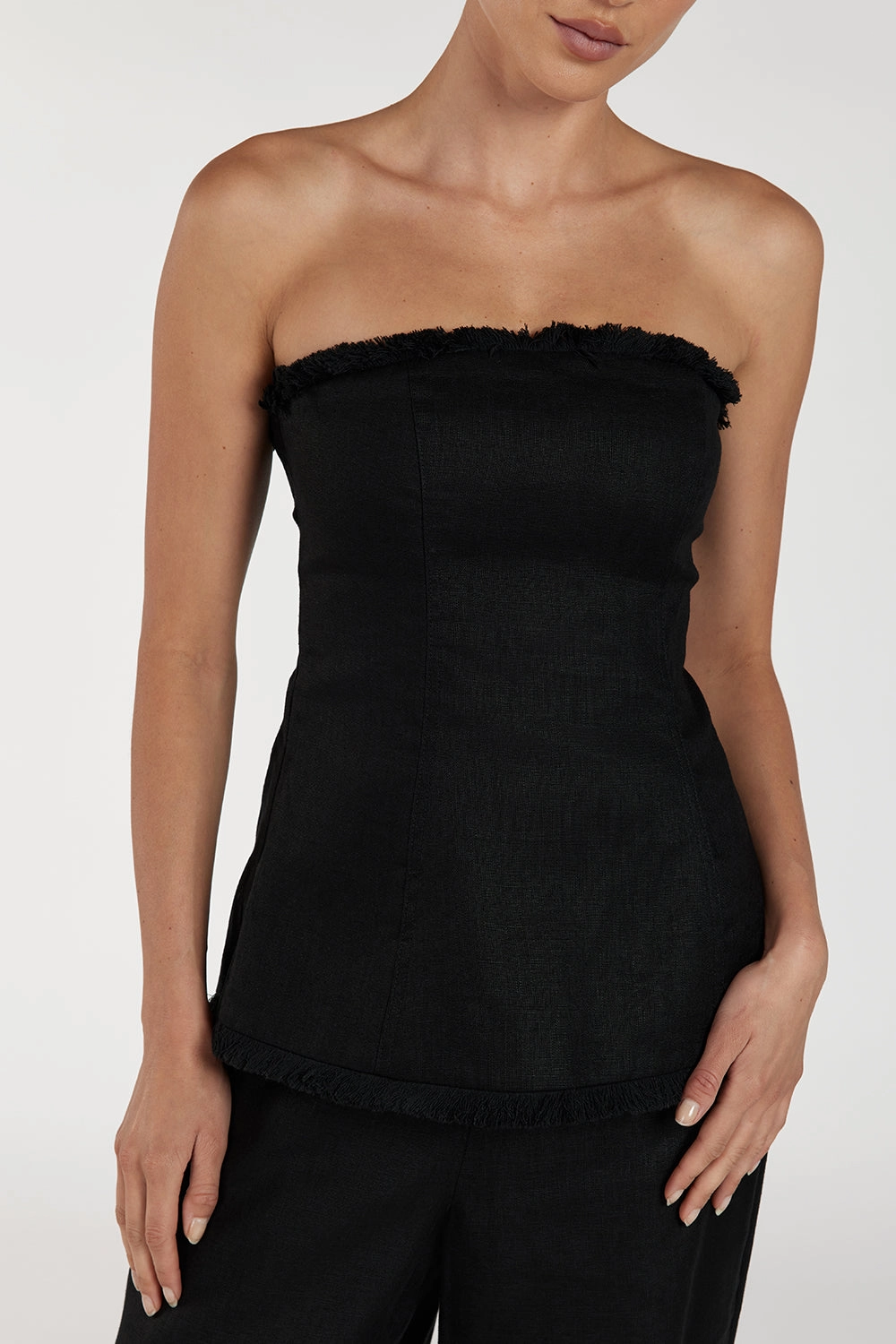 ZAHARA BLACK LINEN FRINGED TOP